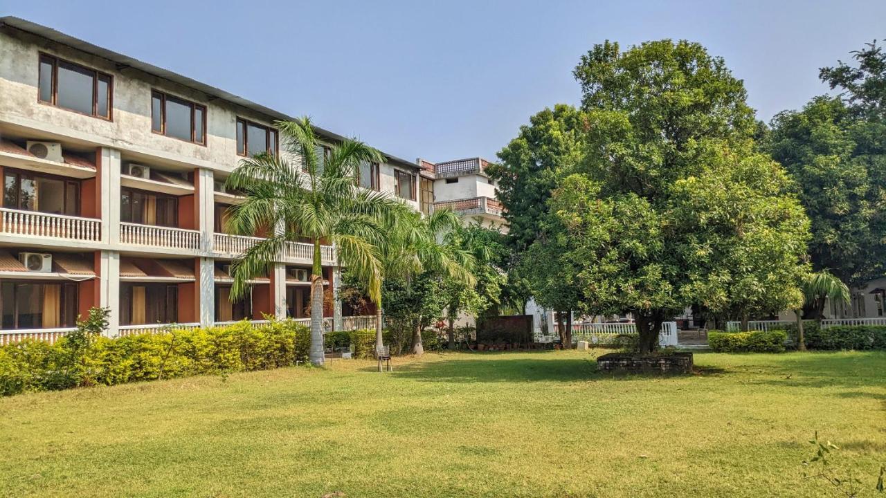 เฮดควอเตอร์ ขชุรโห Hostel ขชุราโห ภายนอก รูปภาพ